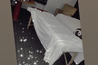 Carmens Majic Hands - 31 - Image 1