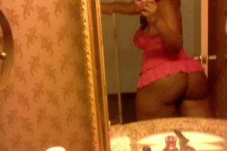 Last night in town come and sh... - Image 1