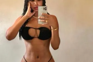 BUSTY LATINA READY FOR FUN❤ - Image 1