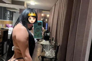 Brenda - 22 - Image 3