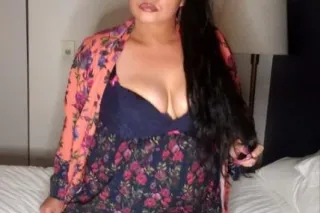 BBW Fijian Filipina Treat - Image 2