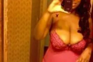 Back in town and ready to play - Image 1