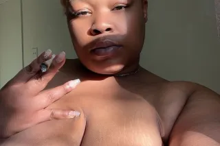 FAT PUSSY IS WETTER PUSSY!😝 Tired Of That OLD Pussyy CUM GET SUM YOUNG FRESH TIGHT PUSSY boo 💕🫶🏾 - Image 5