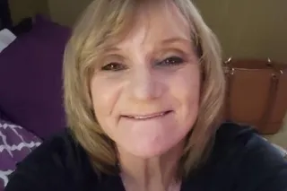 redhead needs to squirt - Image 1