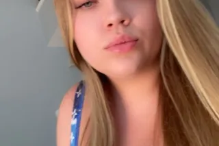 Snowbunny Bombshell - Image 4