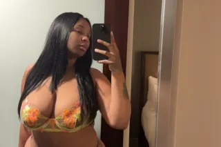 brittany jones incall only qv special 160 new in town - Image 4