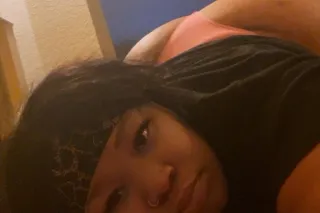 FAT PUSSY IS WETTER PUSSY!😝 Tired Of That OLD Pussyy CUM GET SUM YOUNG FRESH TIGHT PUSSY boo 💕🫶🏾 - Image 4